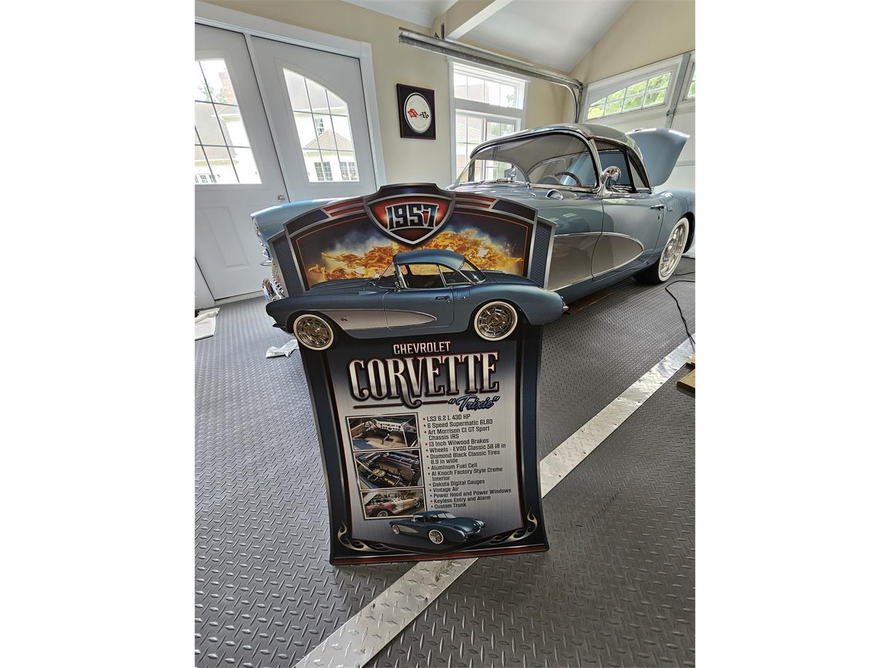 Chevrolet-Corvette-1957-Seafoam-Blue-Cream-53