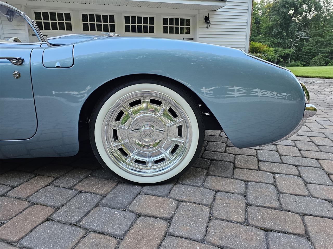Chevrolet-Corvette-1957-Seafoam-Blue-Cream-67