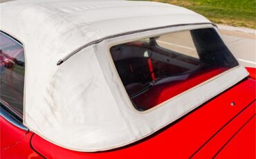 Chevrolet-Corvette-1957-Venetian-Red-Polo-White-Red-29