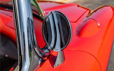 Chevrolet-Corvette-1957-Venetian-Red-Polo-White-Red-51