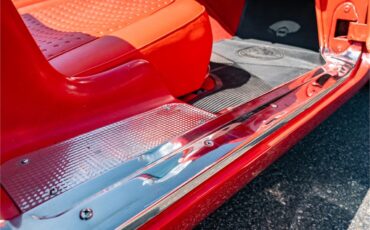 Chevrolet-Corvette-1957-Venetian-Red-Polo-White-Red-90