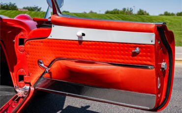 Chevrolet-Corvette-1957-Venetian-Red-Polo-White-Red-91