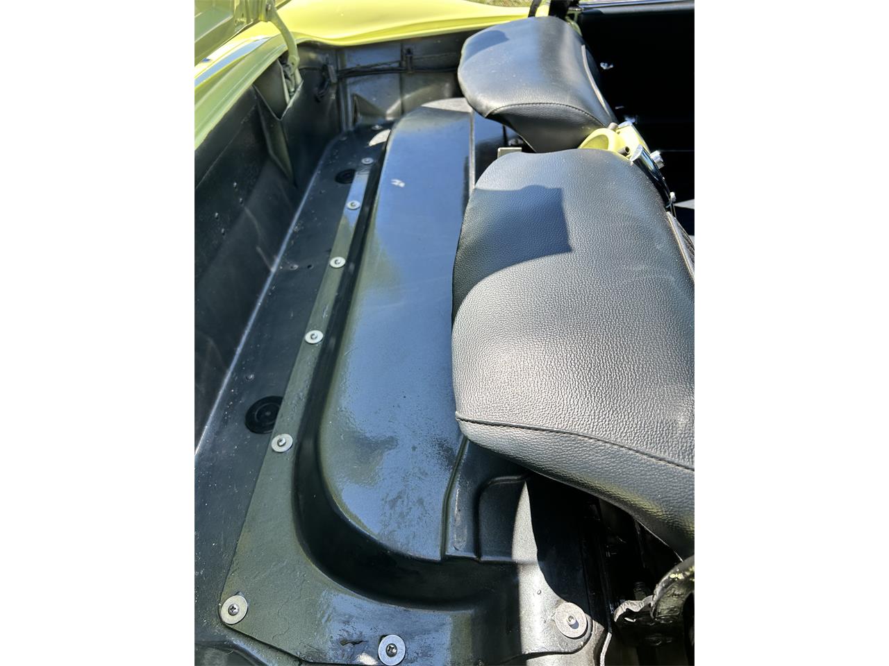 Chevrolet-Corvette-1958-Panama-yellow-Black-13