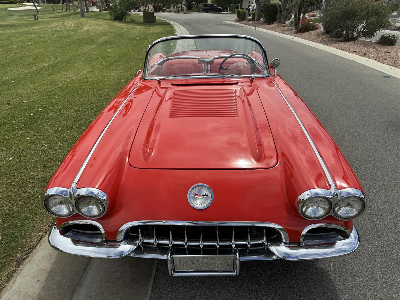 Chevrolet-Corvette-1958-Signet-Red-Red-14