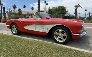 Chevrolet-Corvette-1958-Signet-Red-Red-15