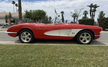 Chevrolet-Corvette-1958-Signet-Red-Red-17
