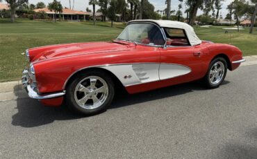 Chevrolet-Corvette-1958-Signet-Red-Red-22