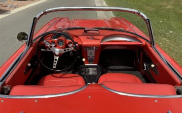 Chevrolet-Corvette-1958-Signet-Red-Red-32