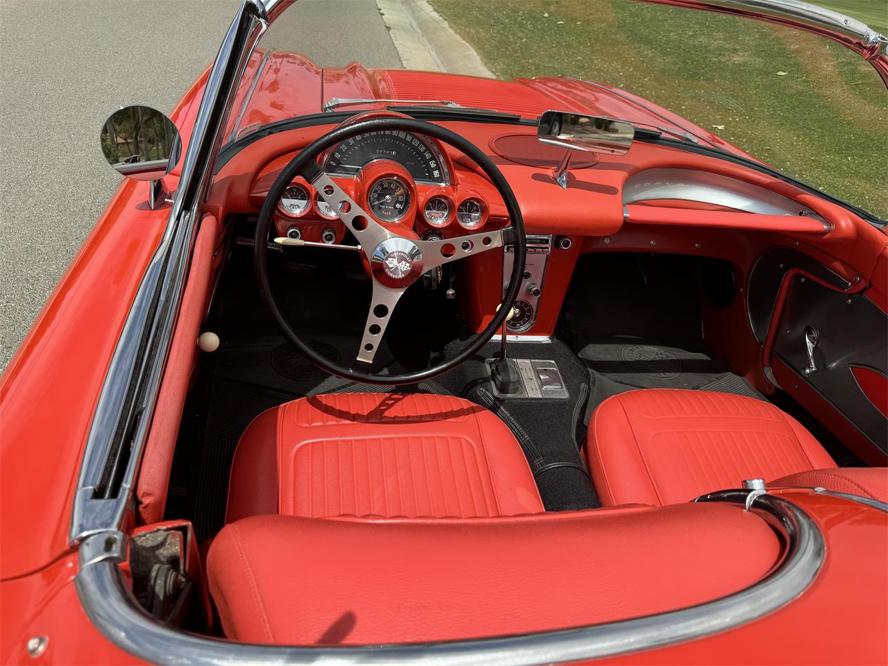 Chevrolet-Corvette-1958-Signet-Red-Red-33
