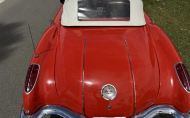 Chevrolet-Corvette-1958-Signet-Red-Red-9