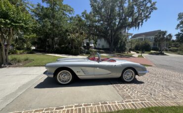 Chevrolet-Corvette-1959-1