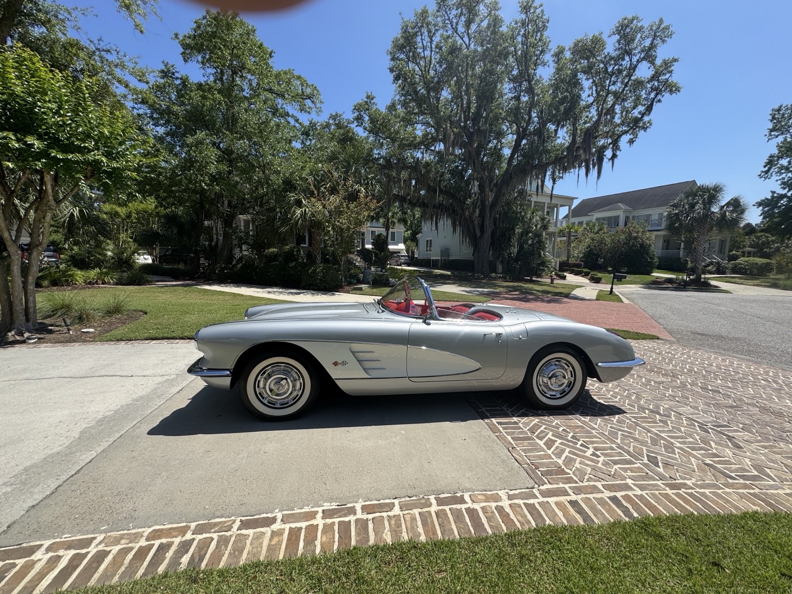Chevrolet-Corvette-1959-1