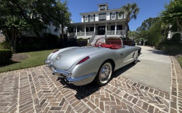 Chevrolet-Corvette-1959-10