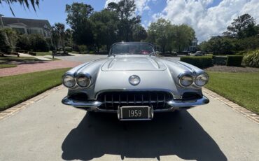 Chevrolet-Corvette-1959-13