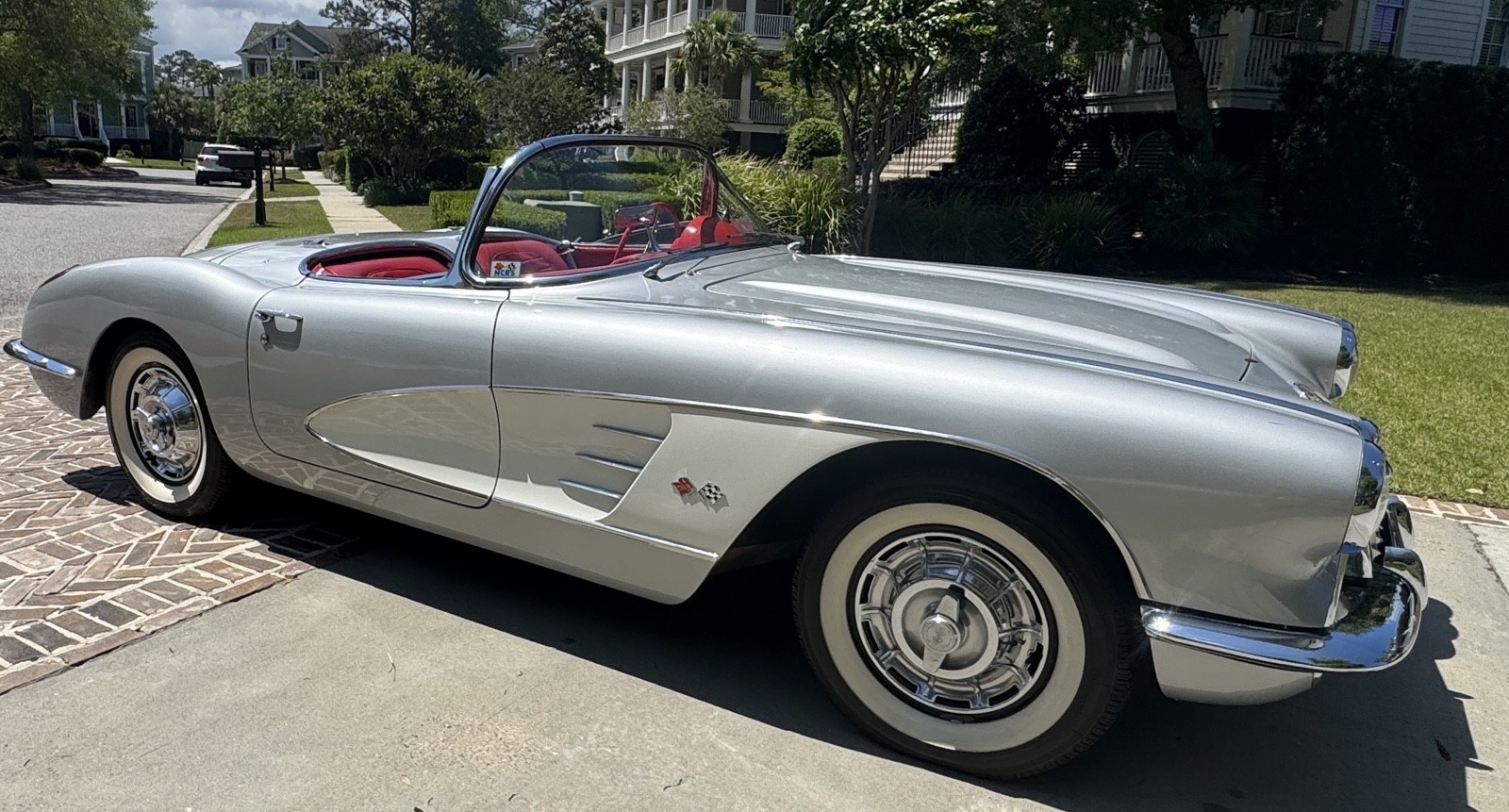 Chevrolet-Corvette-1959-17