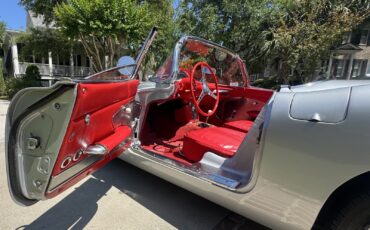Chevrolet-Corvette-1959-18