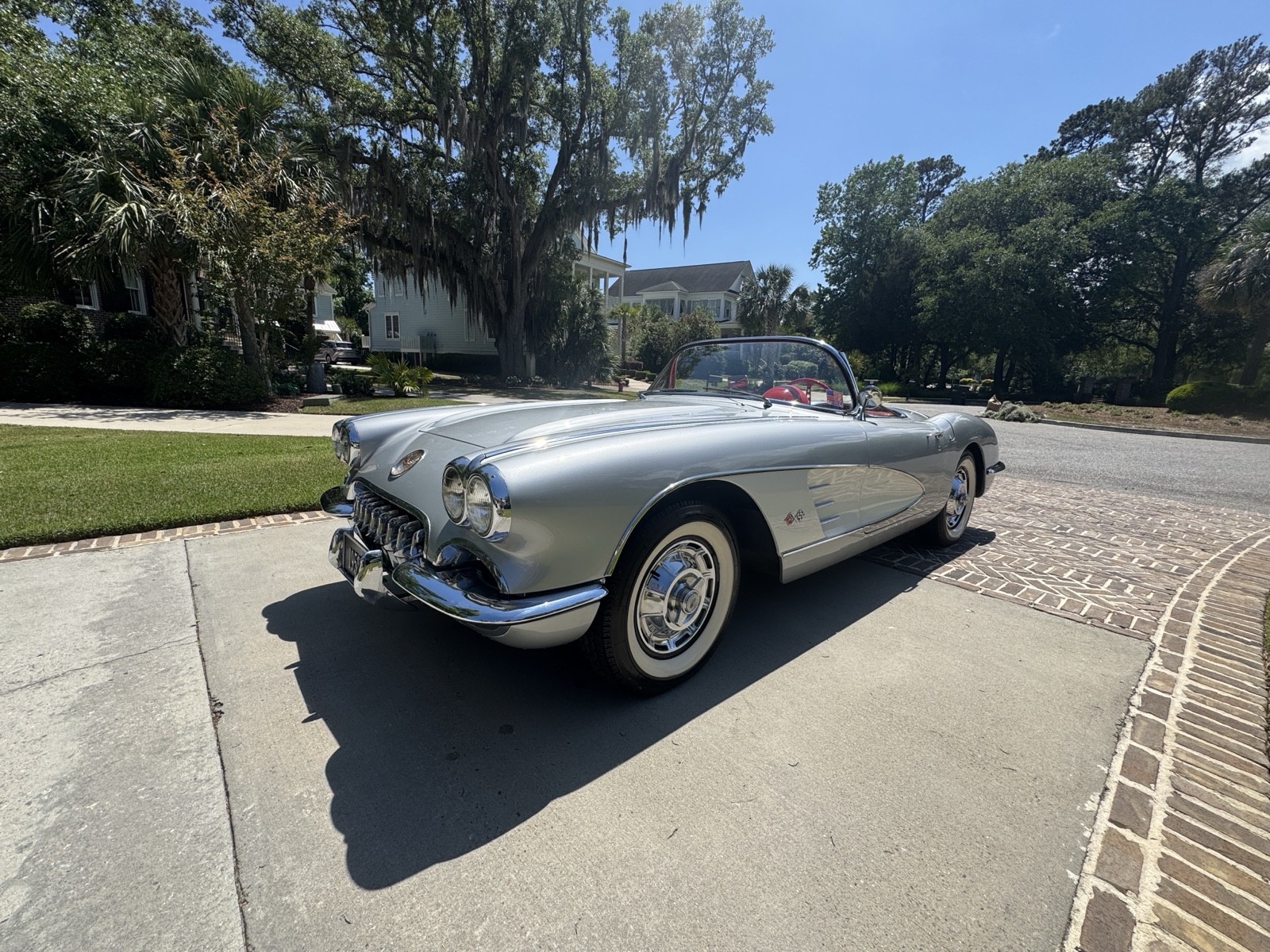 Chevrolet-Corvette-1959-2