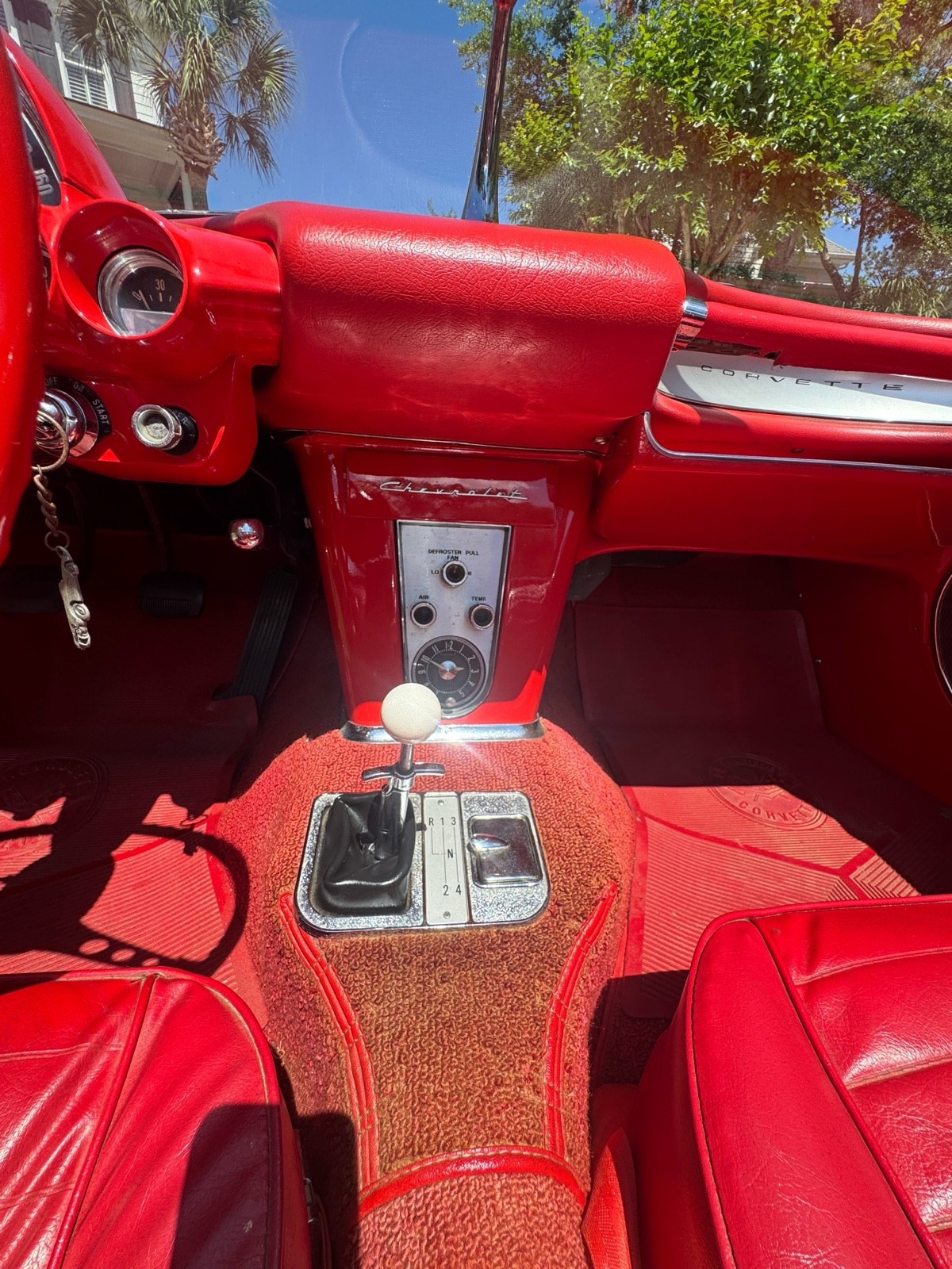 Chevrolet-Corvette-1959-23