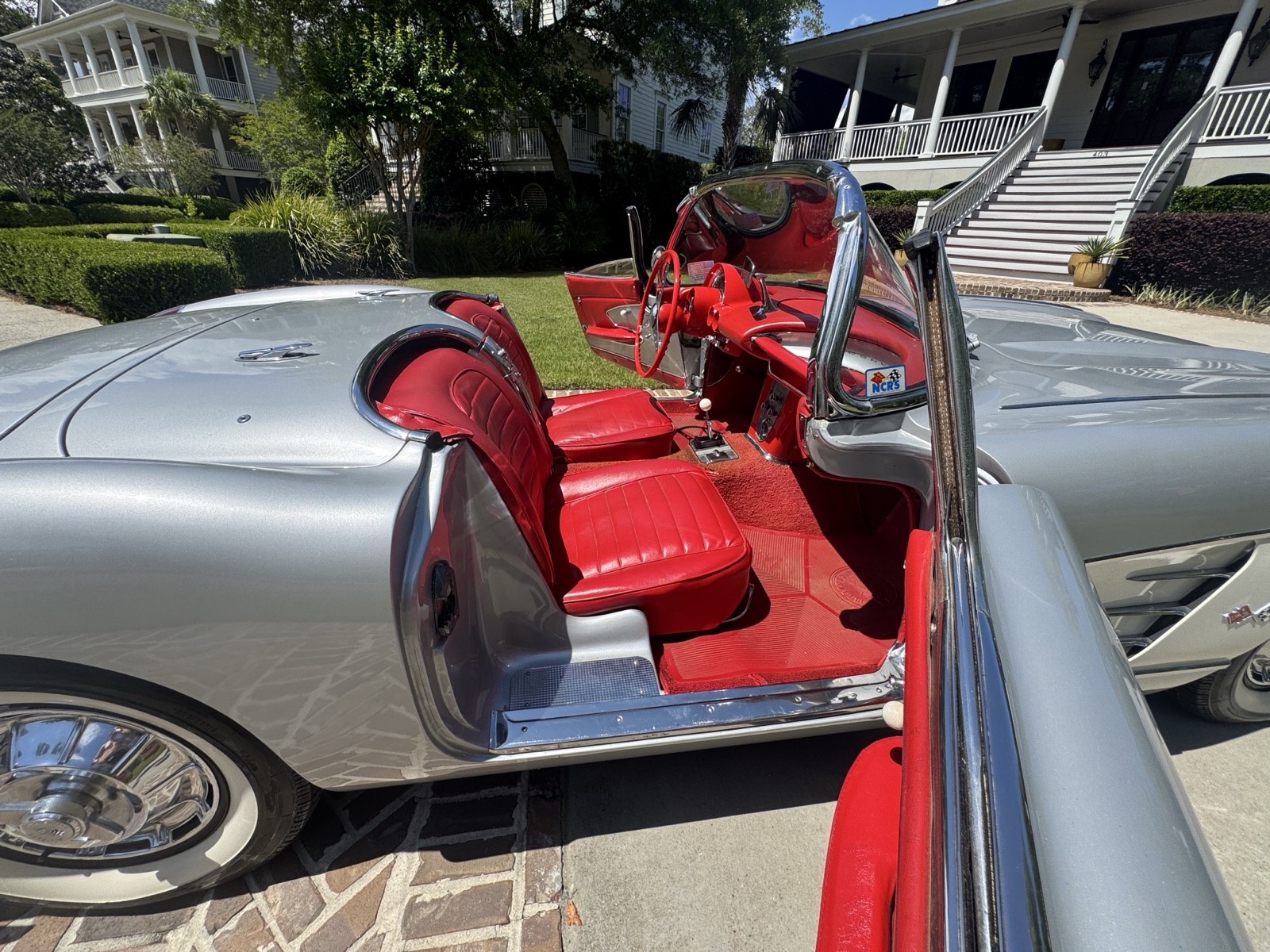 Chevrolet-Corvette-1959-28