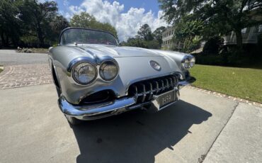 Chevrolet-Corvette-1959-4
