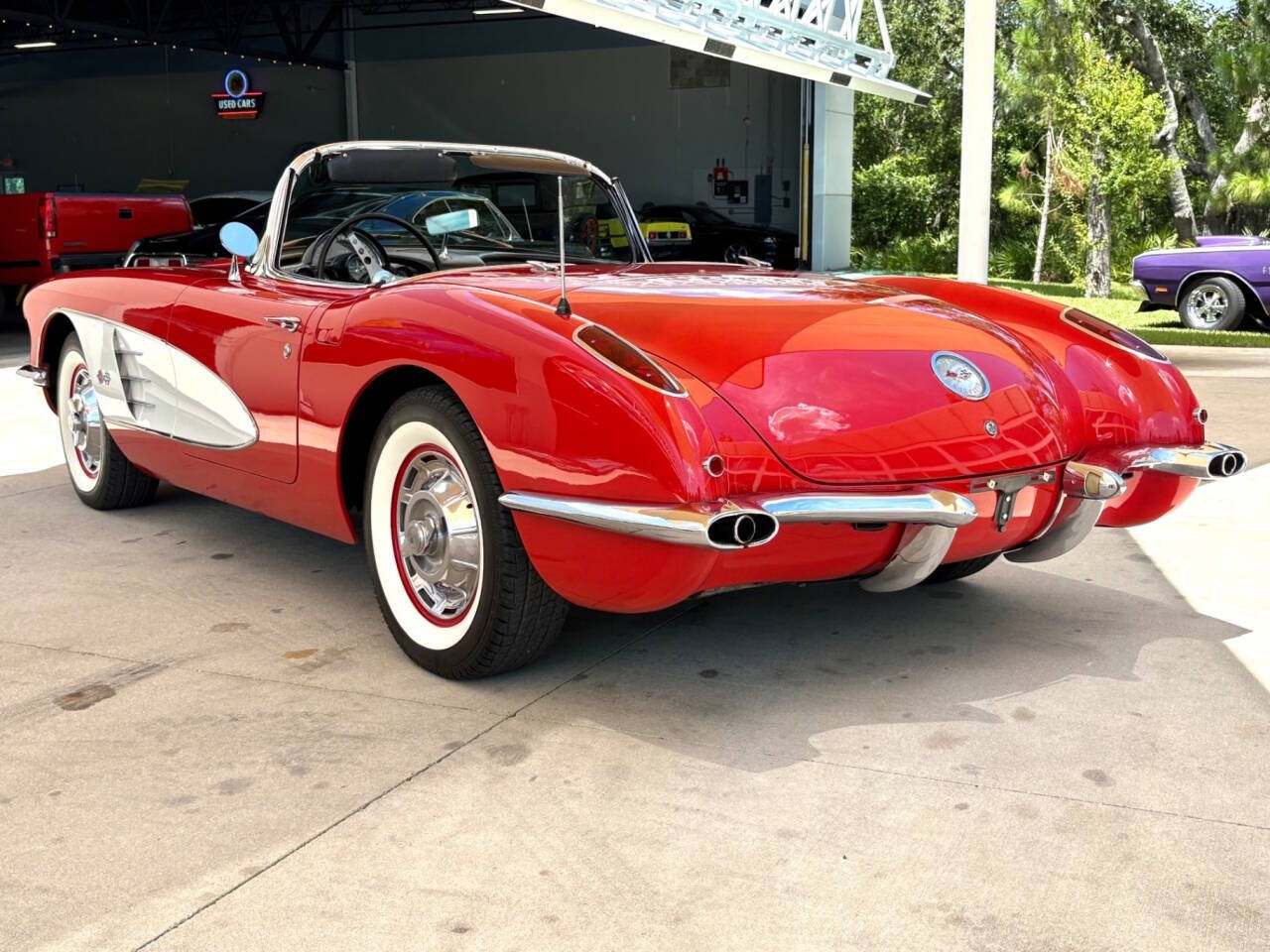 Chevrolet-Corvette-1959-Convertible-10