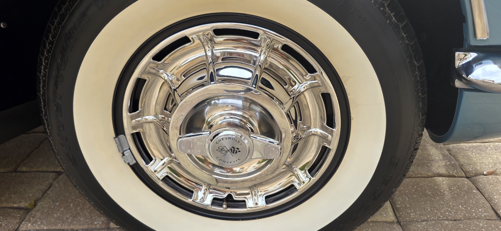 Chevrolet-Corvette-1959-Convertible-11