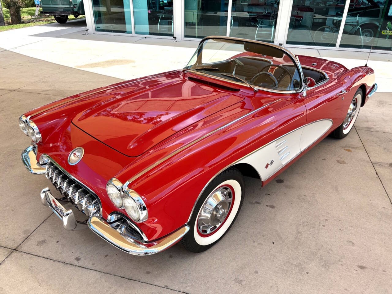 Chevrolet-Corvette-1959-Convertible-13