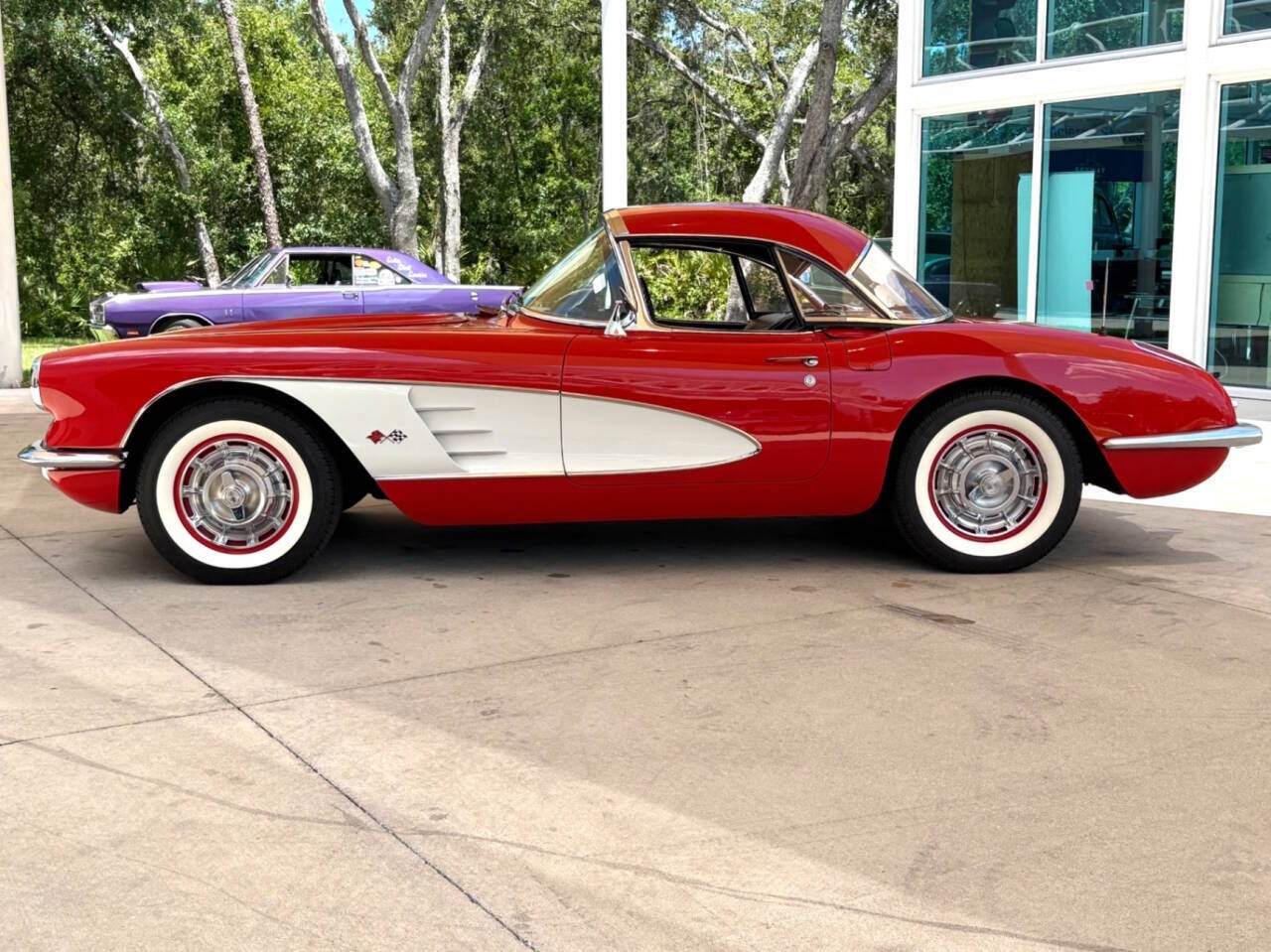 Chevrolet-Corvette-1959-Convertible-17