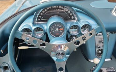Chevrolet-Corvette-1959-Convertible-21