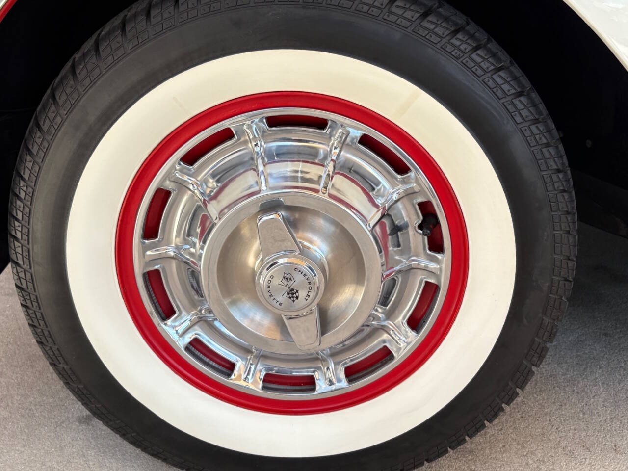 Chevrolet-Corvette-1959-Convertible-23