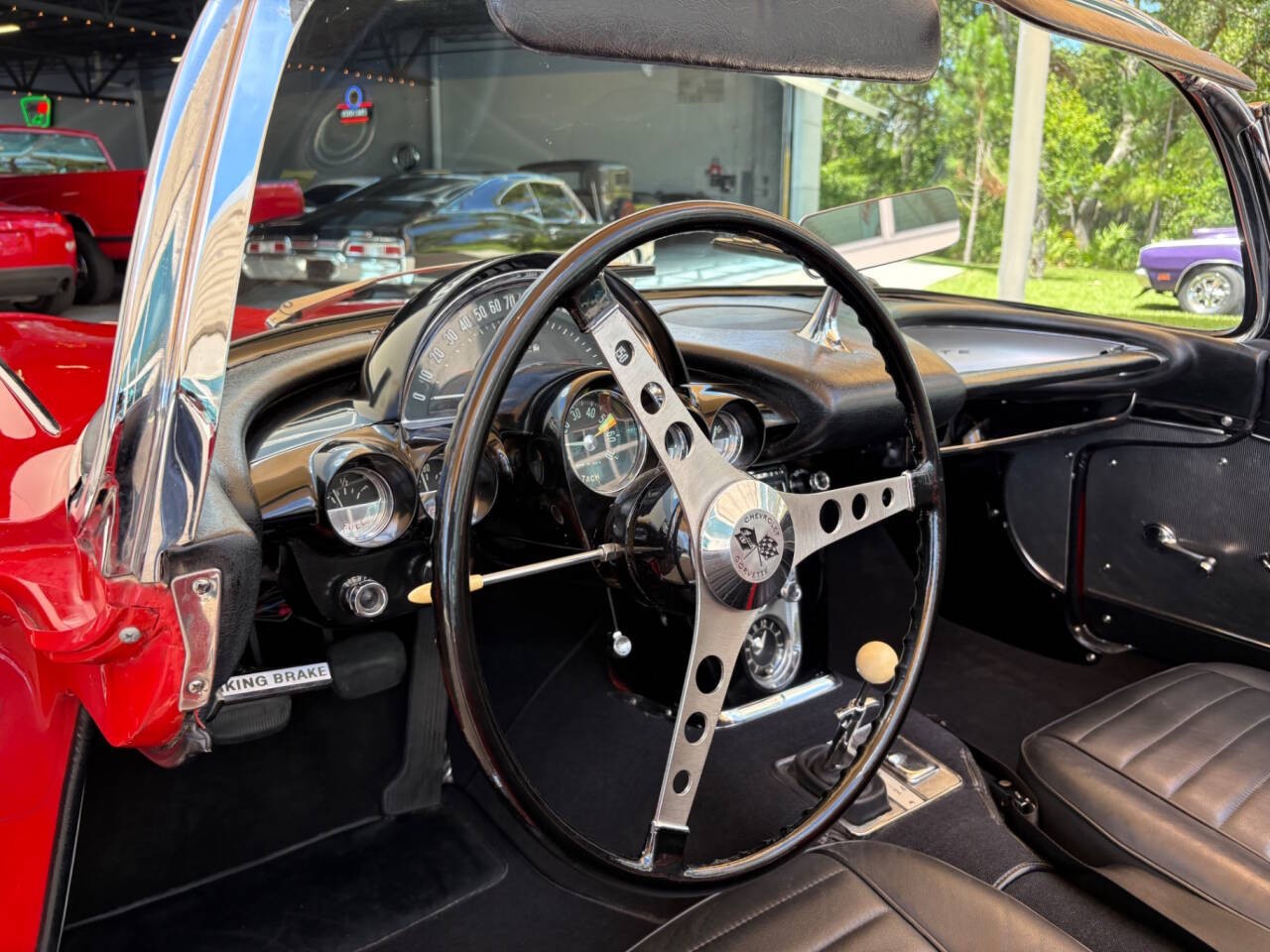 Chevrolet-Corvette-1959-Convertible-25