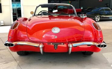 Chevrolet-Corvette-1959-Convertible-5