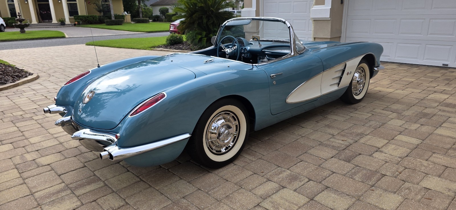 Chevrolet-Corvette-1959-Convertible-7