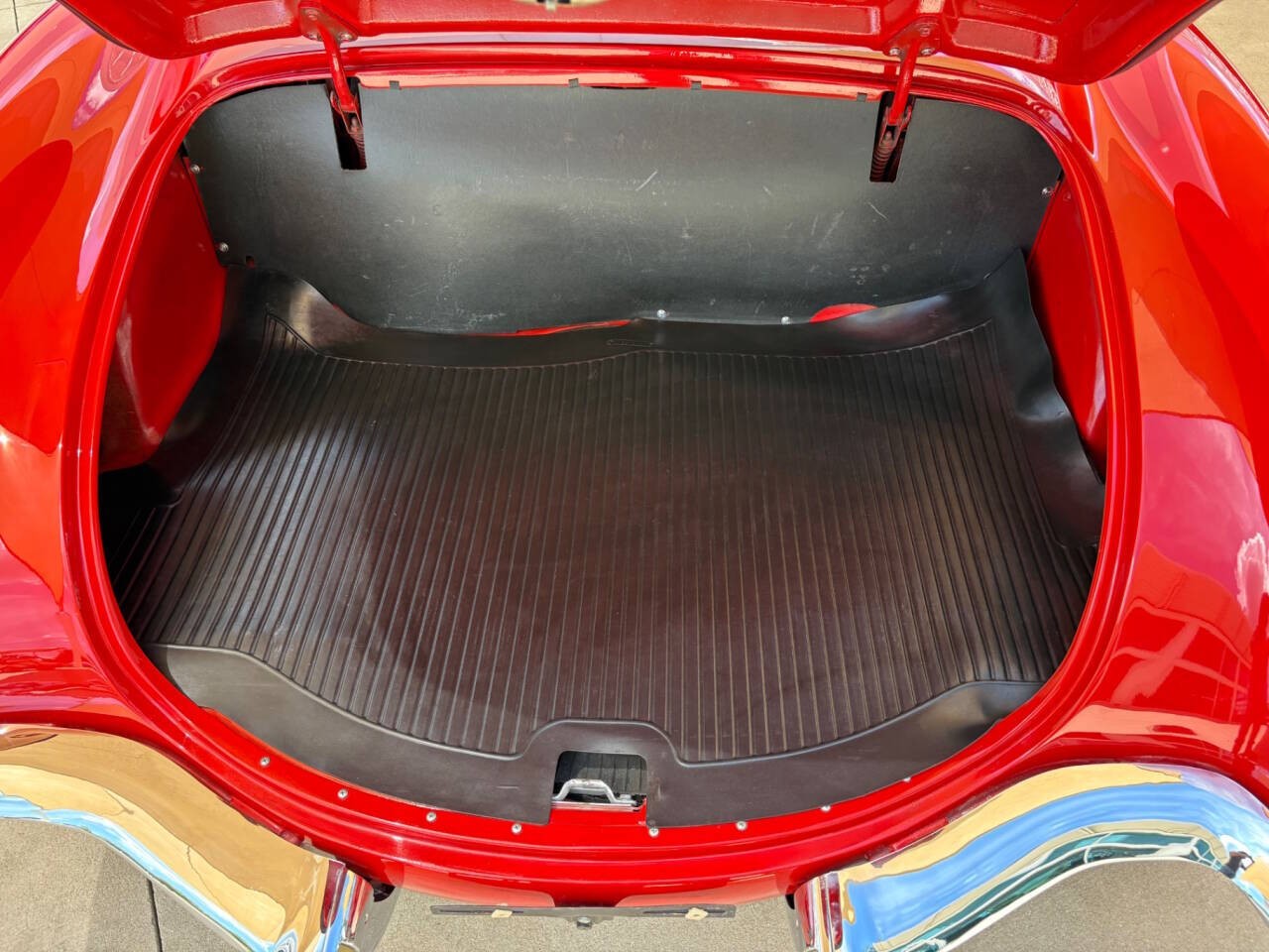 Chevrolet-Corvette-1959-Convertible-8