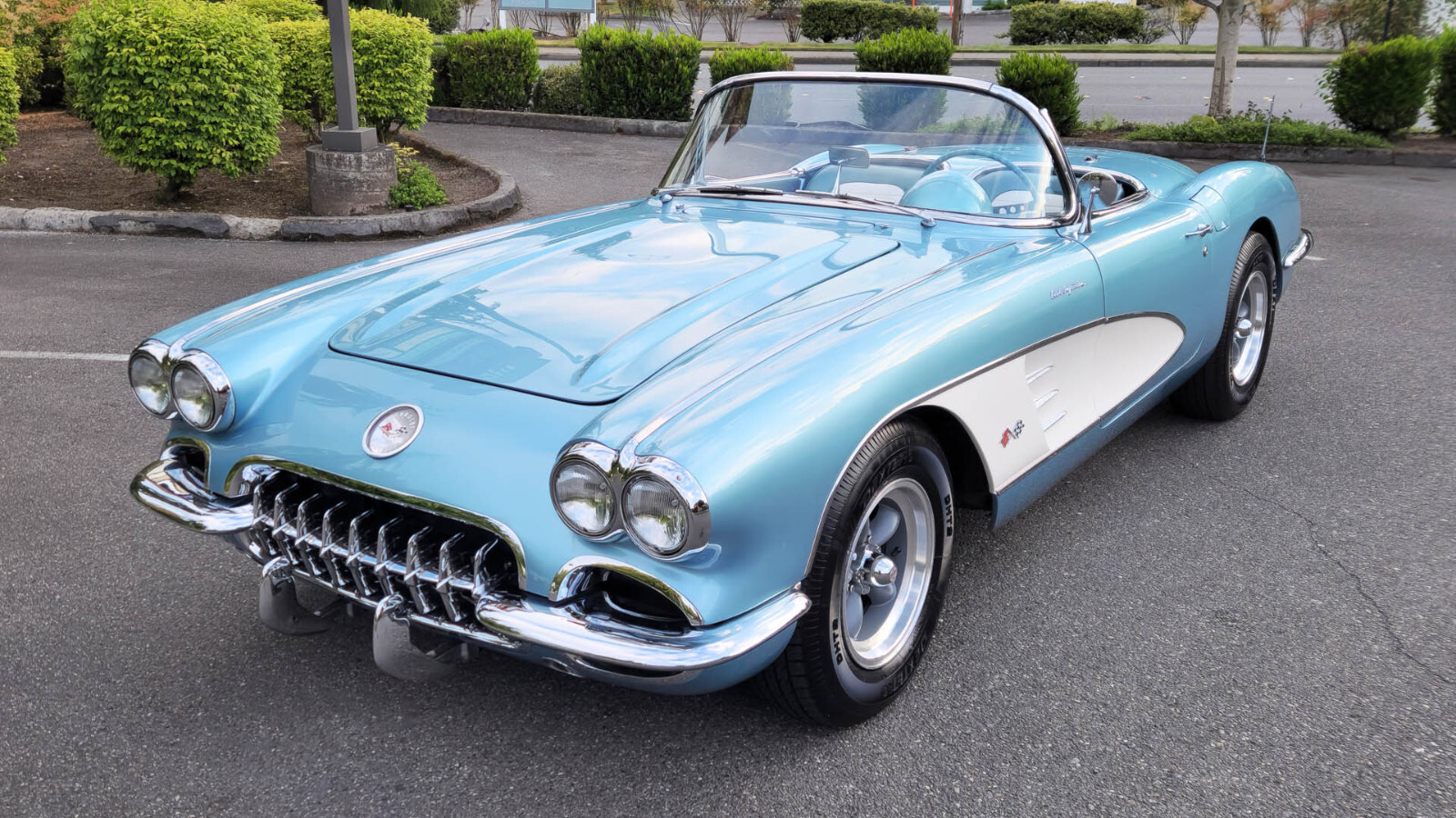 Chevrolet-Corvette-1959-Convertible-9