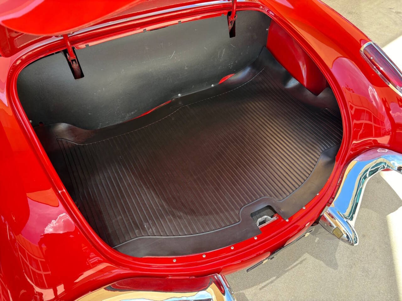 Chevrolet-Corvette-1959-Convertible-9