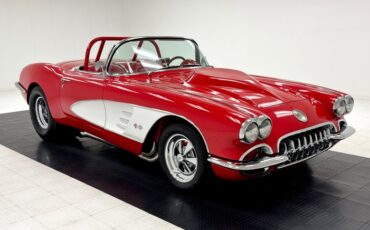 Chevrolet-Corvette-1959-Roman-Red-Red-11