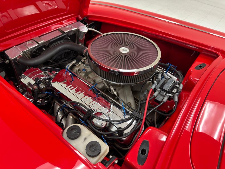 Chevrolet-Corvette-1959-Roman-Red-Red-32