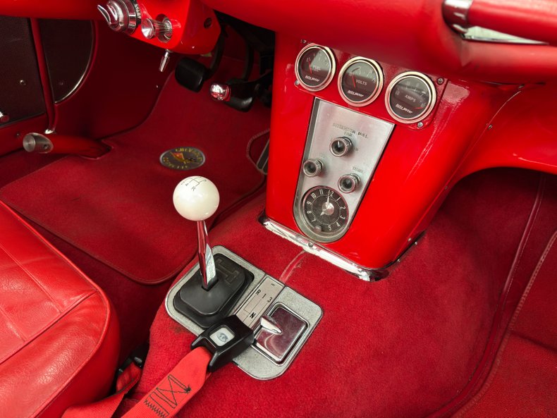 Chevrolet-Corvette-1959-Roman-Red-Red-42