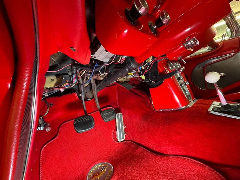 Chevrolet-Corvette-1959-Roman-Red-Red-43
