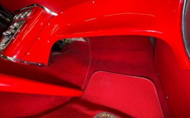 Chevrolet-Corvette-1959-Roman-Red-Red-44