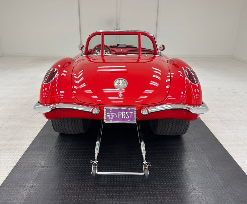 Chevrolet-Corvette-1959-Roman-Red-Red-8