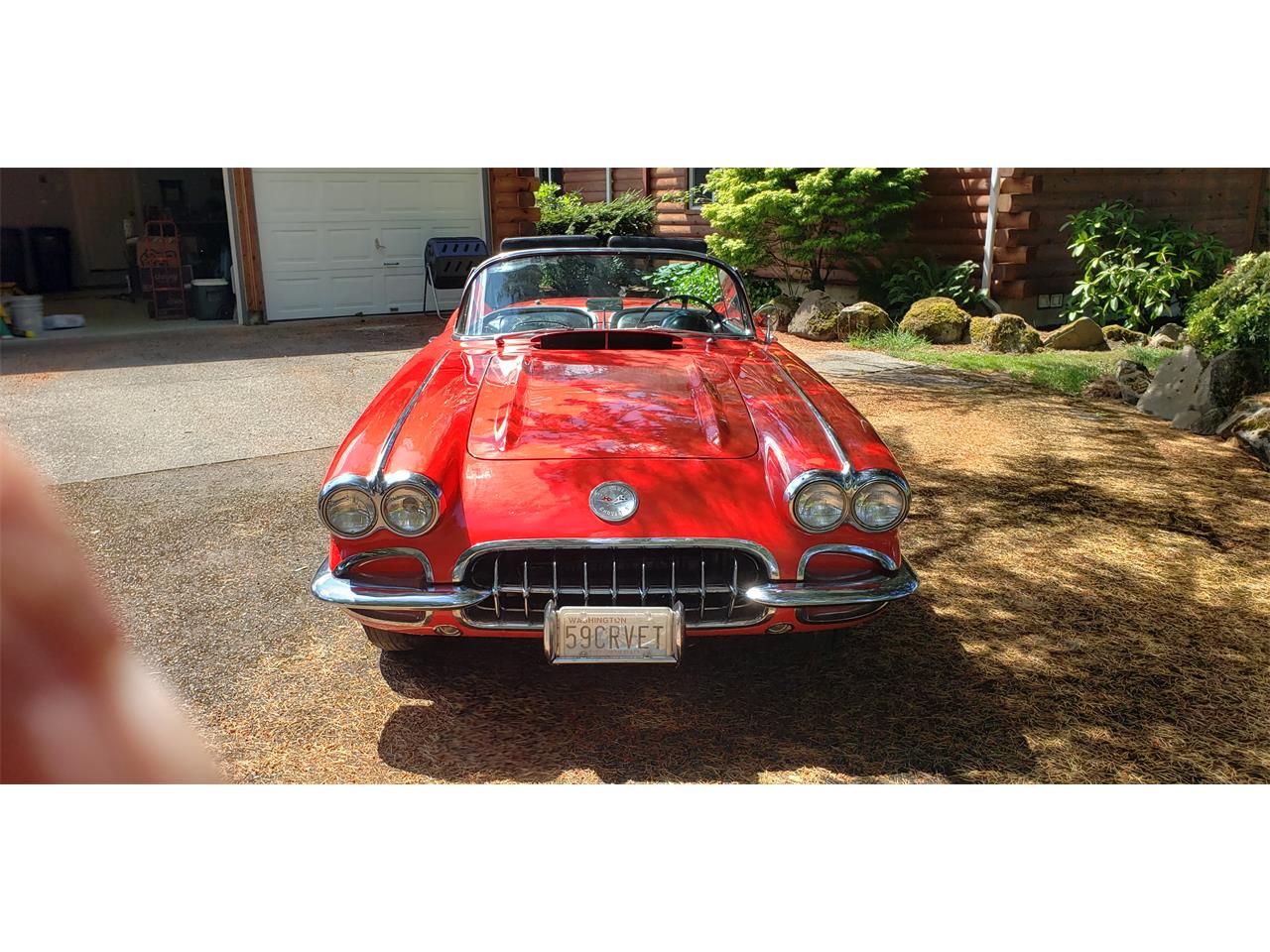 Chevrolet-Corvette-1959-Roman-Red-and-white-black-and-red-1