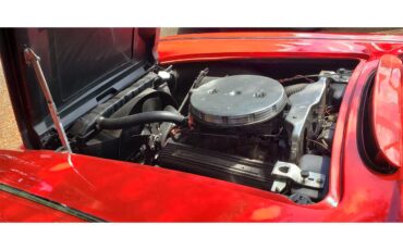 Chevrolet-Corvette-1959-Roman-Red-and-white-black-and-red-5