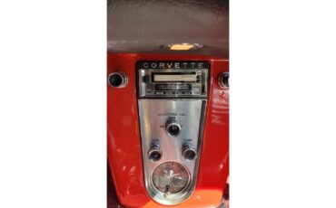 Chevrolet-Corvette-1959-Roman-Red-and-white-black-and-red-6