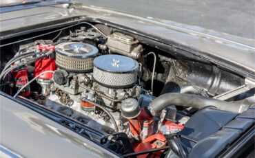 Chevrolet-Corvette-1960-Beige-Black-28