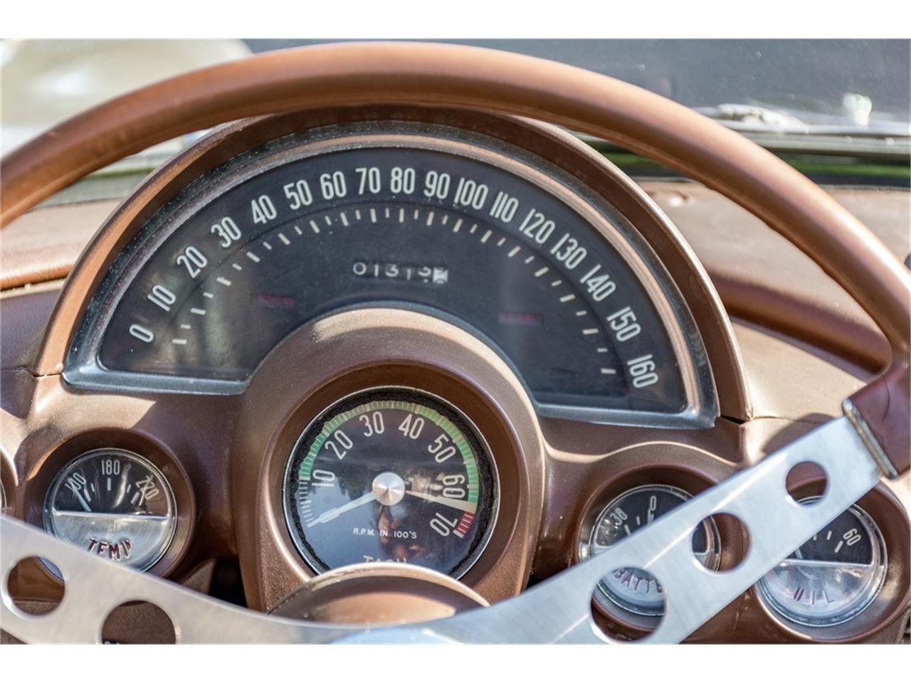 Chevrolet-Corvette-1960-Beige-Black-38