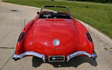 Chevrolet-Corvette-1960-Convertible-15