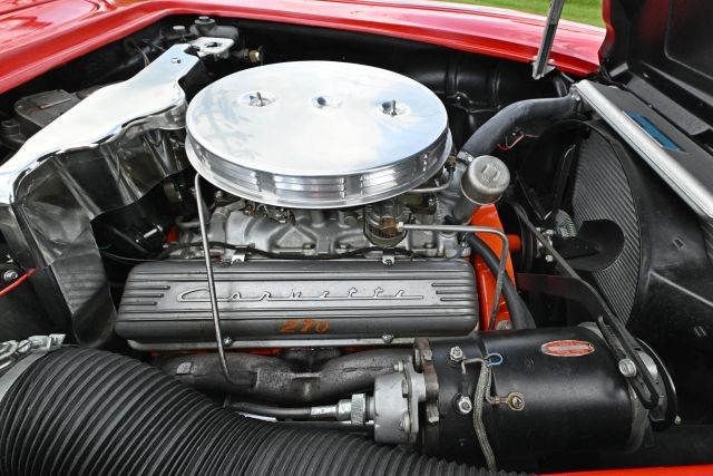 Chevrolet-Corvette-1960-Convertible-25