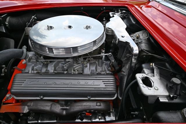 Chevrolet-Corvette-1960-Convertible-27